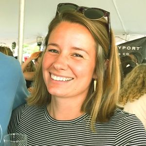 Meet the Posher, Elizabeth